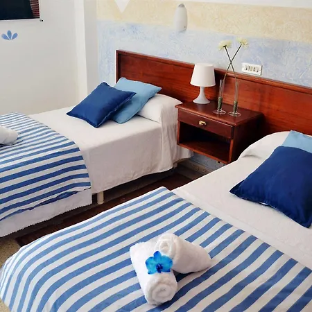 Sun Holidays Hotel *