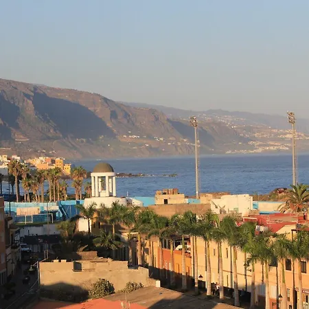 Отель Sun Holidays *